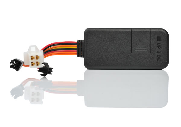 Built-in GPS and GSM antenna GPS tracking devices for real-time tracking